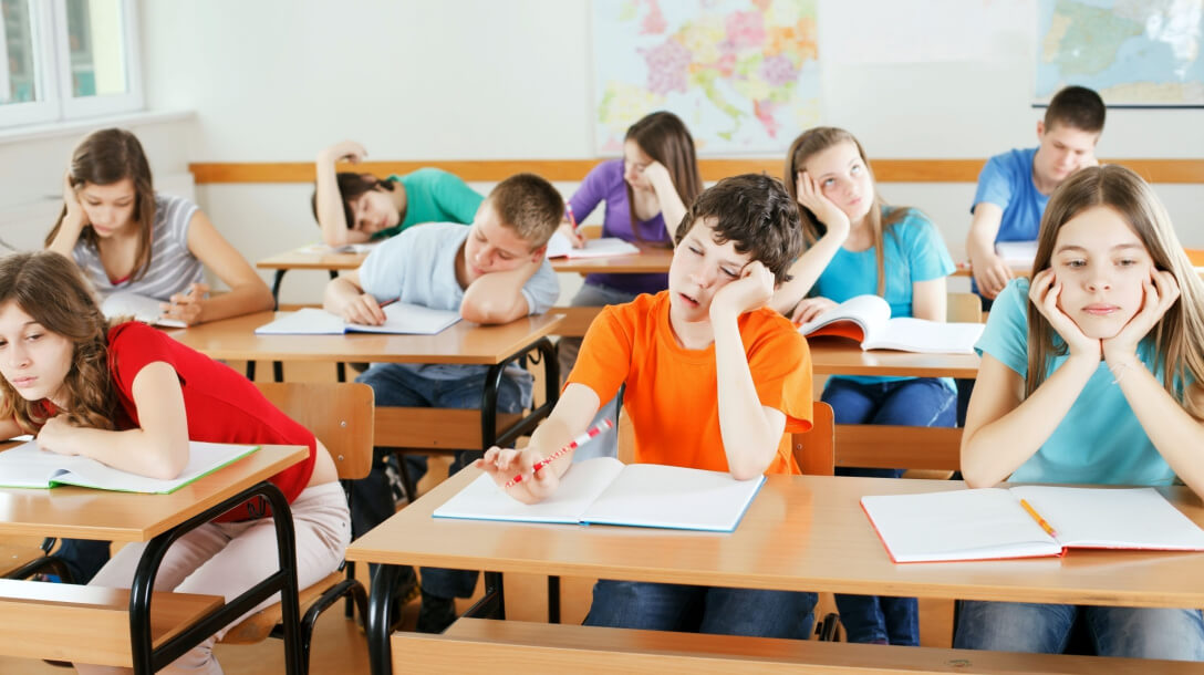 Read more about the article Six Reasons Why Traditional Teaching Methods Fail